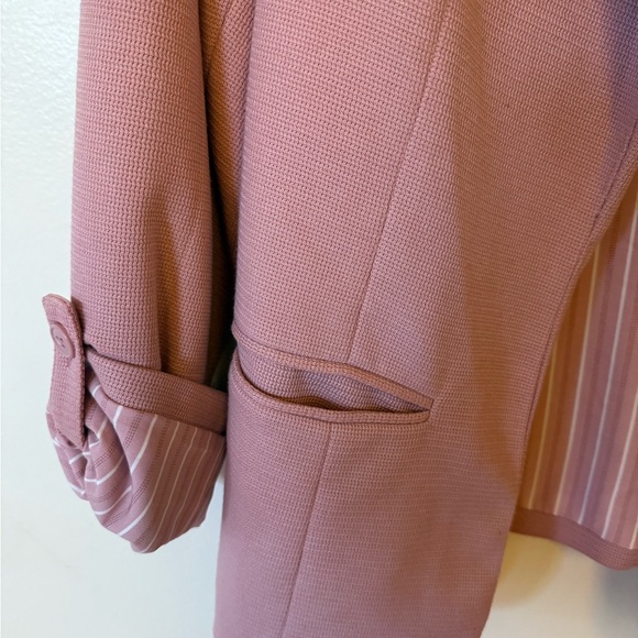 41 Hawthorne - Pink Women's Blazer - Picture 4 of 7